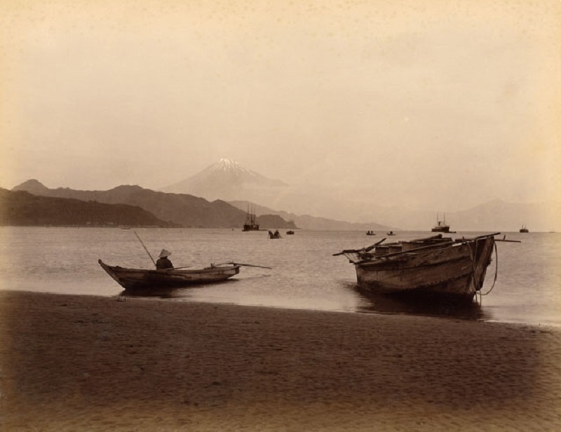 El mont Fuji vist des del port de Shimizu              | Anònim