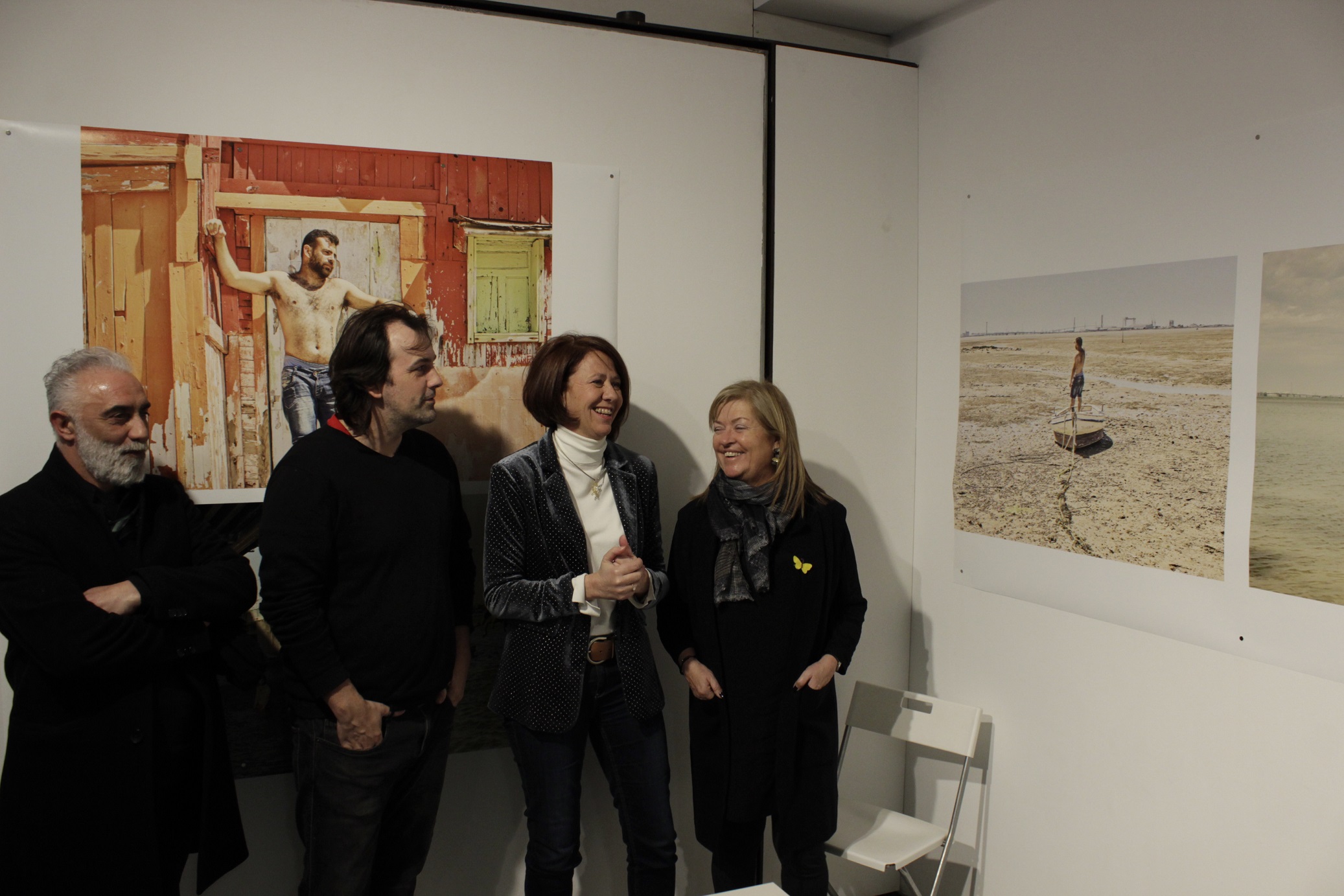 Inauguració de l’exposició Les imatges eco al Bòlit, el passat 25 de gener; d’esquerra a dreta, Pep Admetlla, Isaki Lacuesta, Marta Madrenas i Maria Àngels Ponsa.