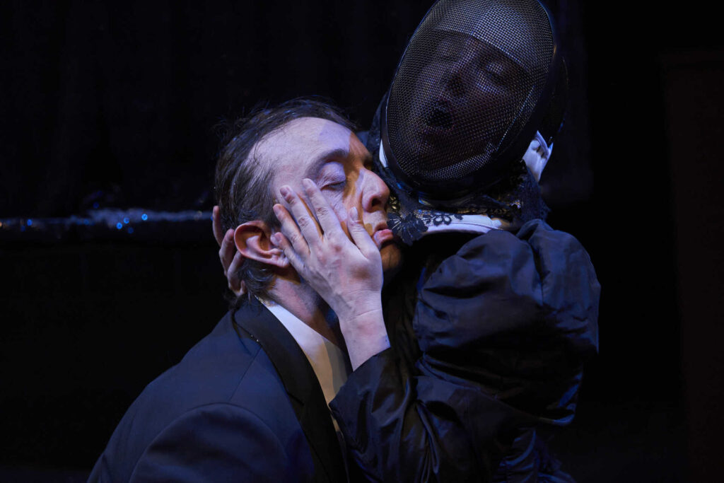 Joan Carreras fent el 'Macbett' d'Ionesco que dirigeix Ramon Simó al TNC. Foto: David Ruano/TNC